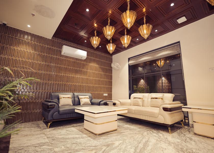 Uttar Pradesh Varanasi Public Areas