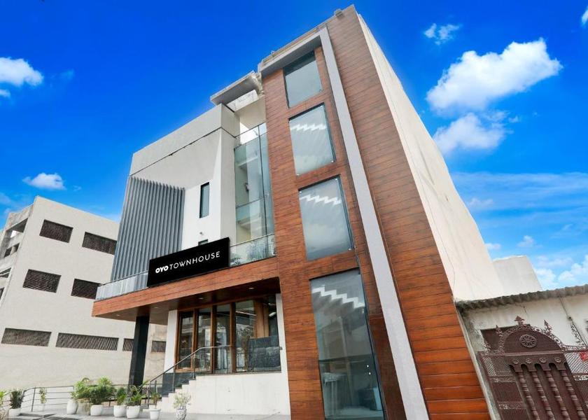 Uttar Pradesh Lucknow Hotel Exterior