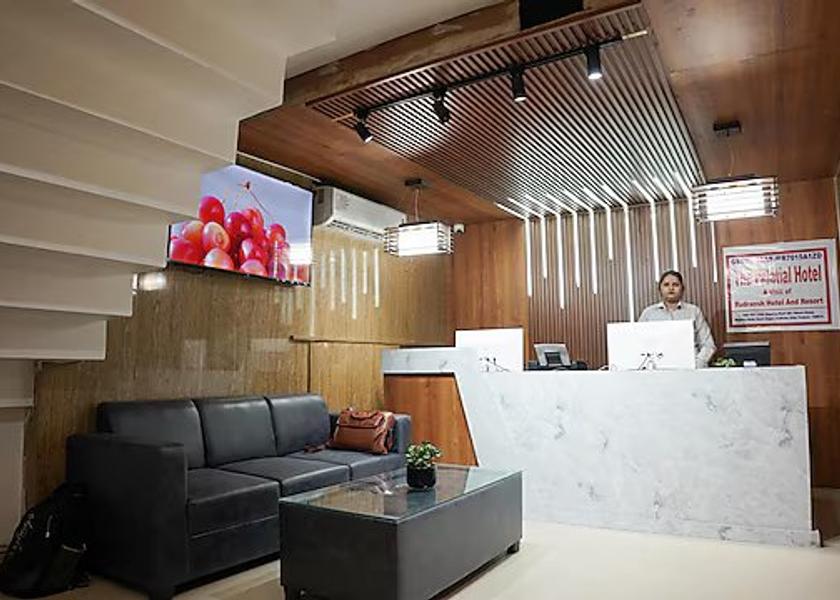 Uttar Pradesh Lucknow Public Areas