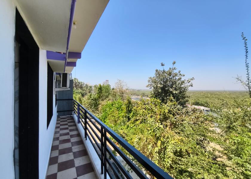 Dadra and Nagar Haveli and Daman and Diu Diu 1025