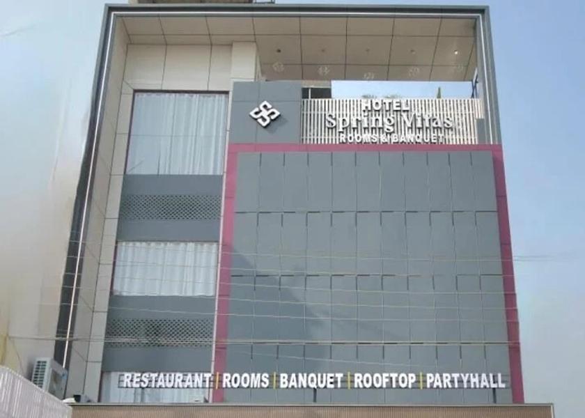 Uttar Pradesh Gorakhpur Hotel Exterior