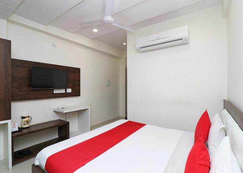 Rajasthan Bhilwara Super Deluxe Room