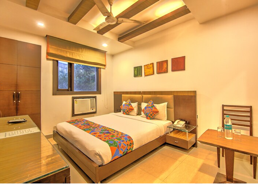 Delhi Delhi Room