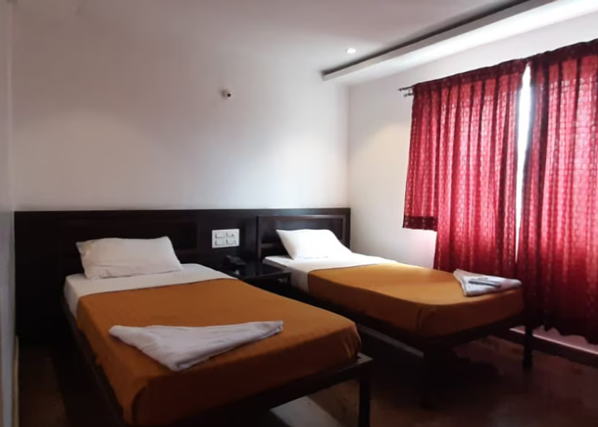 Karnataka Hassan Twin Bedded Double Room