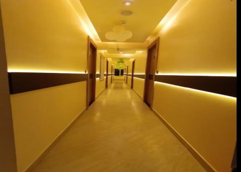 Uttar Pradesh Lucknow Public Areas