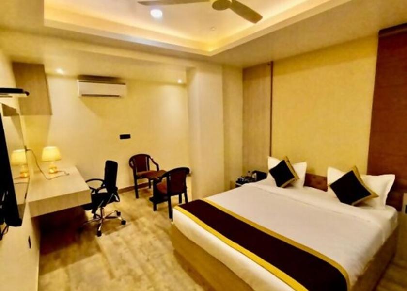 Uttar Pradesh Lucknow Suite Room