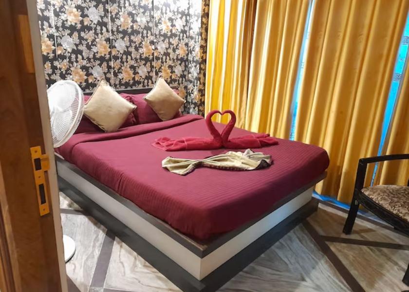 Meghalaya Cherrapunji Super Deluxe Room