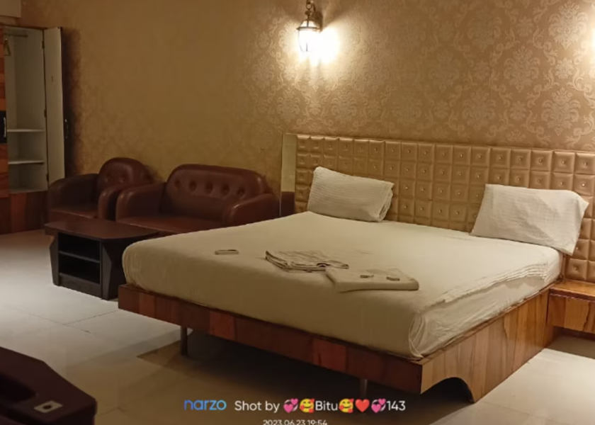 Karnataka Raichur Deluxe AC Room