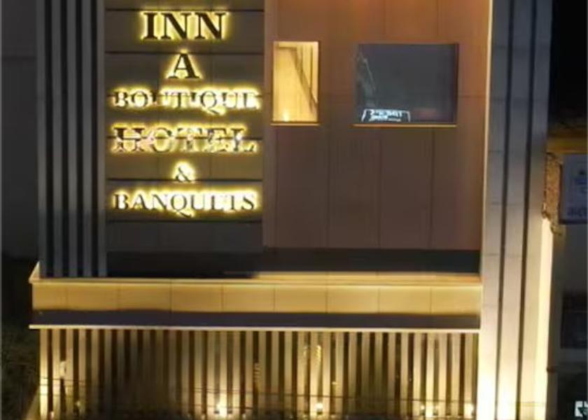 Uttar Pradesh Mughalsarai Hotel Exterior