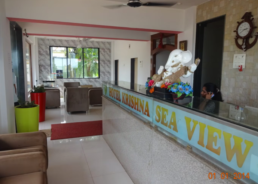 Maharashtra Ganpatipule Public Areas