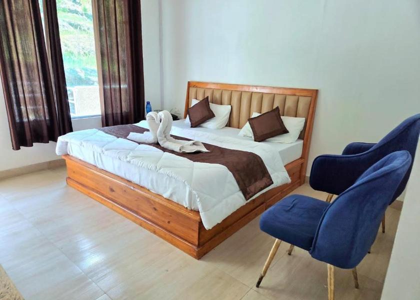 Uttarakhand Guptkashi Luxury Cottage Room