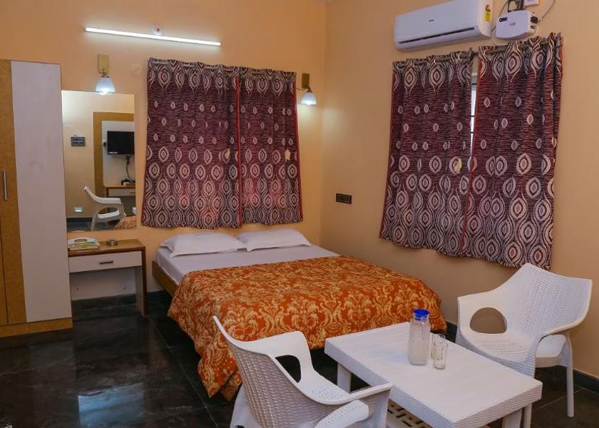 Tamil Nadu Yelagiri 1025