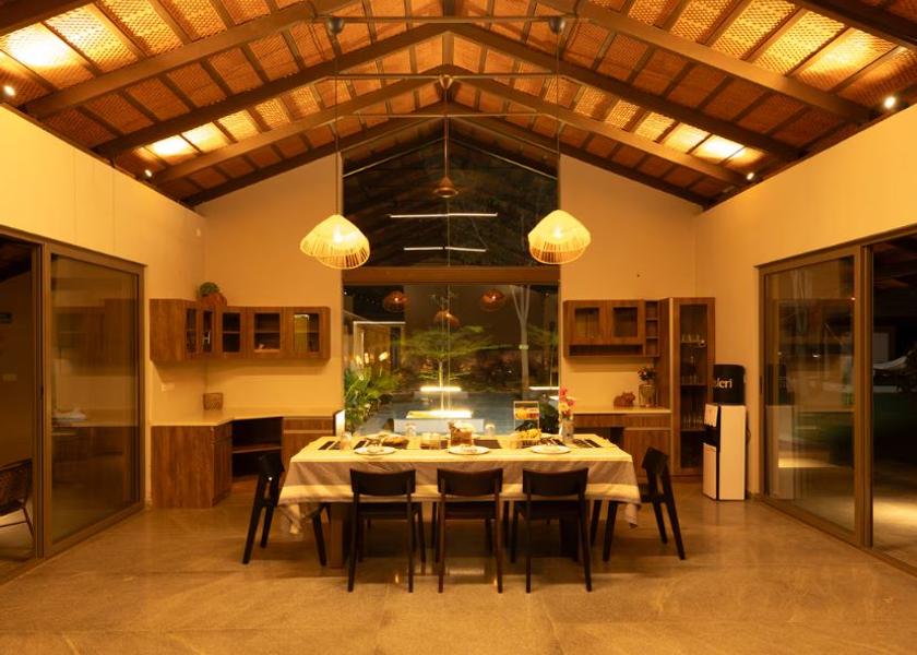 Karnataka Nandi Hills Food & Dining
