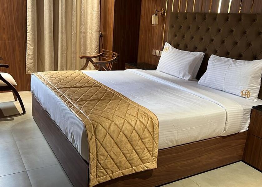 Tamil Nadu Thanjavur Royal king Room