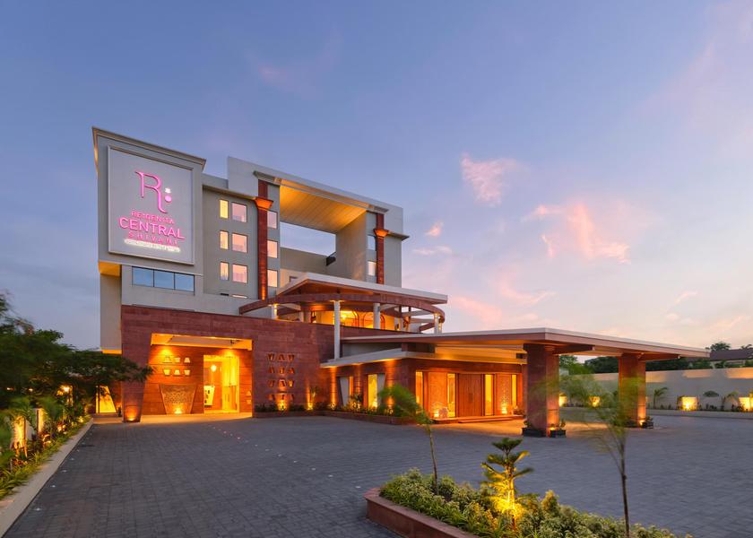 Maharashtra Solapur Hotel Exterior