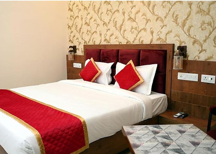 Himachal Pradesh Kangra Deluxe Room