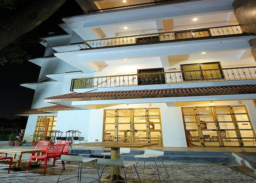 Dadra and Nagar Haveli and Daman and Diu Daman Hotel Exterior
