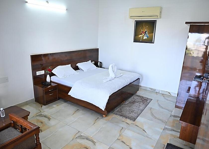 Rajasthan Bharatpur Deluxe Room