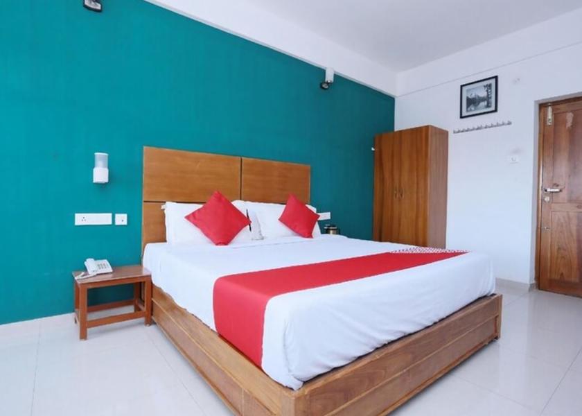 Tamil Nadu Kodaikanal Elite DELUXE ROOM (Without balcony)