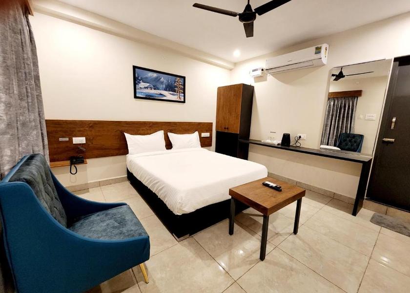 Andhra Pradesh Tirupati FAMILY DELUXE