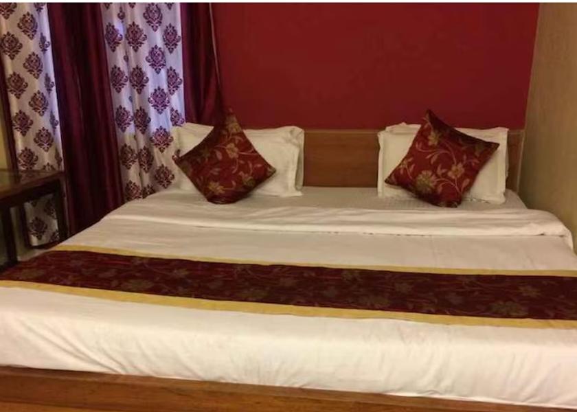West Bengal Siliguri Standard double Room NON AC ( Extra adult or child charges are directly payable at hotel)