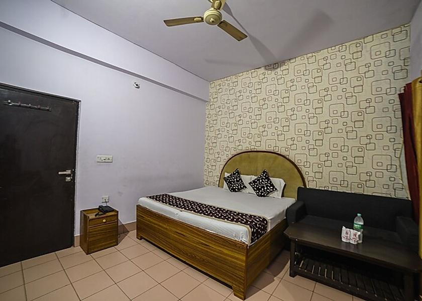Uttar Pradesh Agra Standard Room AC