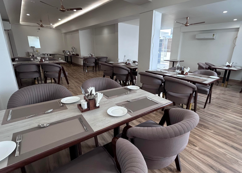 Uttar Pradesh Prayagraj Food & Dining