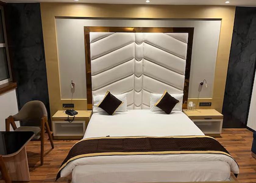 Uttar Pradesh Kanpur Family room