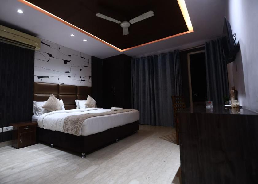 Delhi Delhi Deluxe Room With Balcony