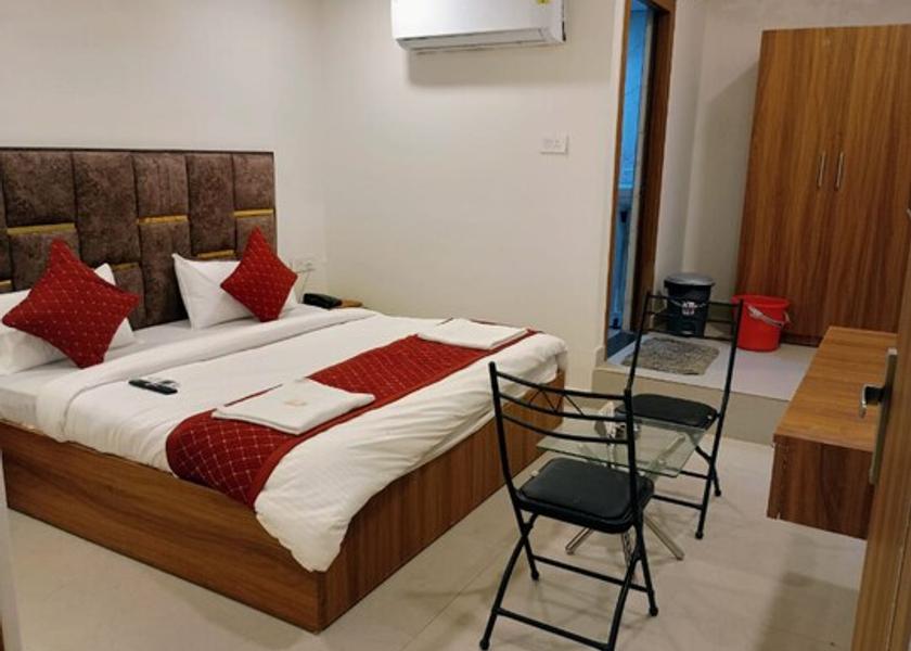Uttar Pradesh Agra Super Deluxe