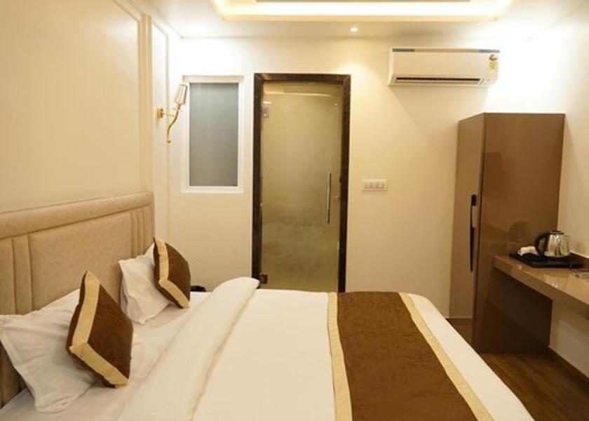 Uttar Pradesh Kanpur Premium Room