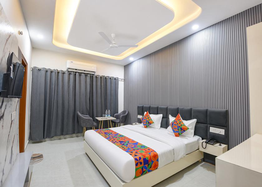 Punjab Mohali Deluxe Room