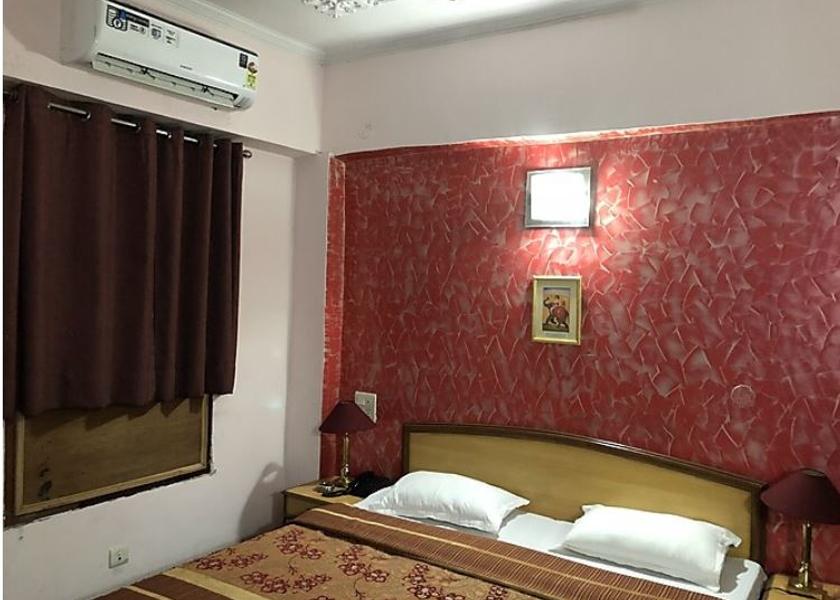 Himachal Pradesh Kangra Super Deluxe