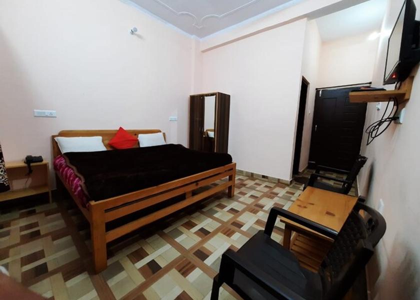 Uttarakhand Almora Deluxe Room