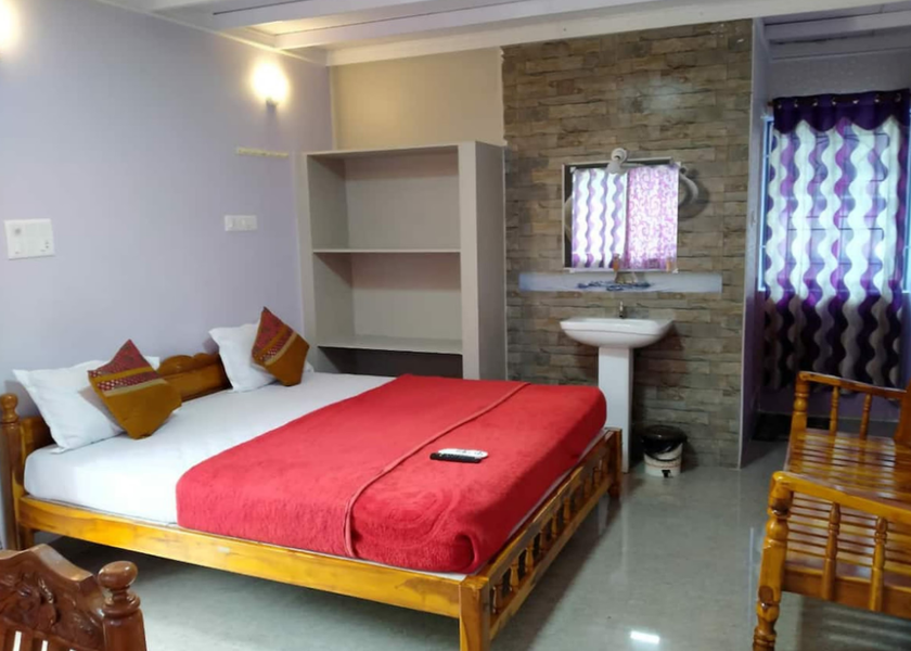 Tamil Nadu Coonoor Standard Room