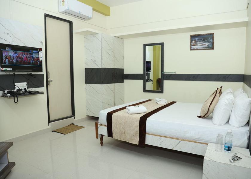 Karnataka Belagavi Superior 3 Bed AC Room