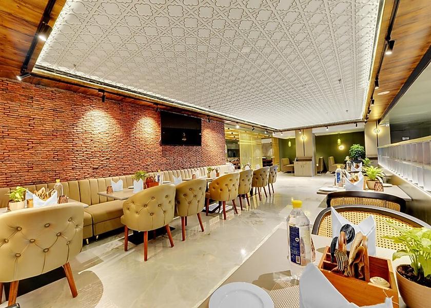 Uttar Pradesh Kanpur Food & Dining