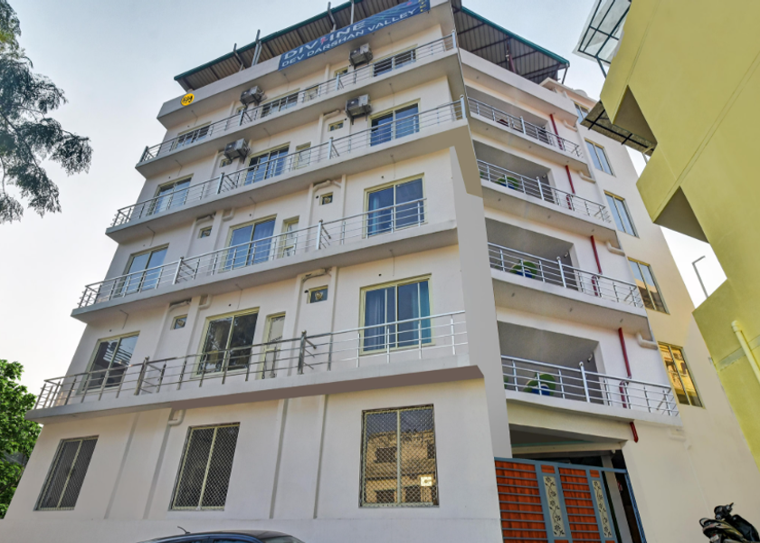 Uttarakhand Rishikesh Hotel Exterior
