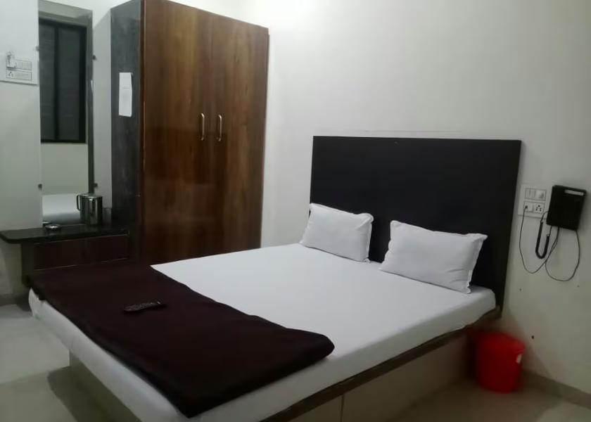 Maharashtra Pandharpur Non AC Room