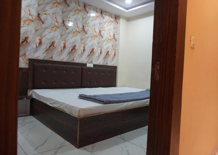 Madhya Pradesh Indore Standard Non AC Room