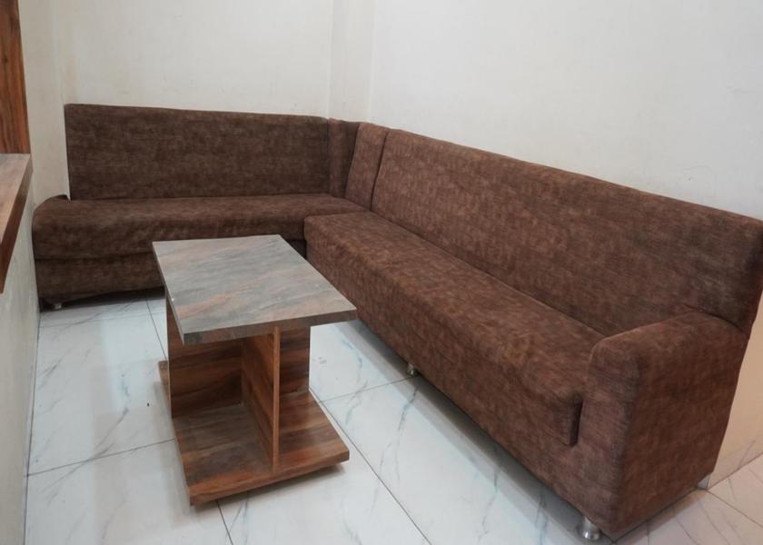 Madhya Pradesh Indore Lobby