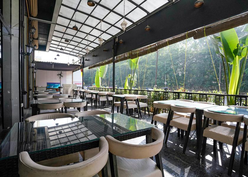 Maharashtra Nashik Food & Dining