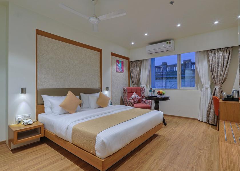 Gujarat Vadodara Sera Business