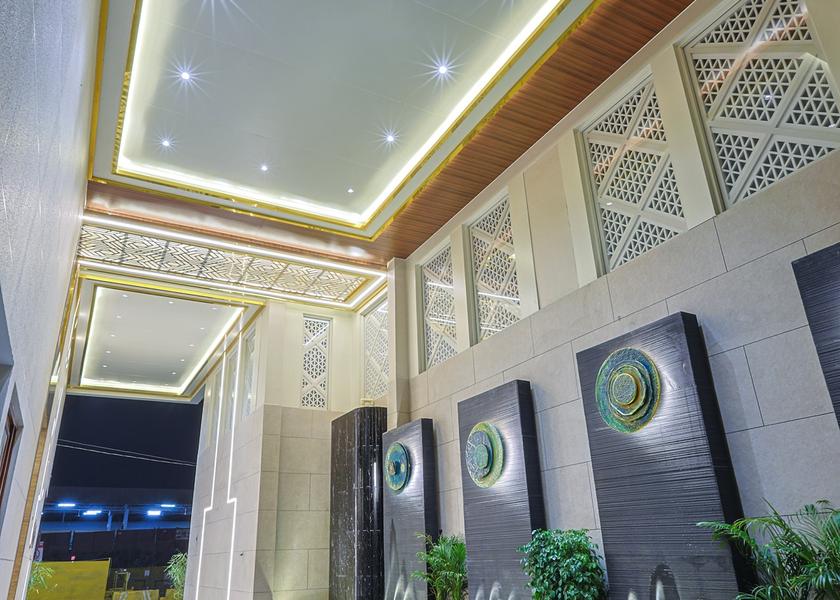 Gujarat Vadodara Public Areas