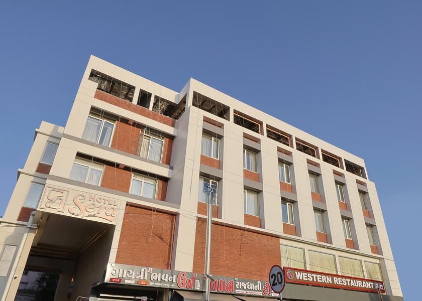Gujarat Vadodara Hotel Exterior
