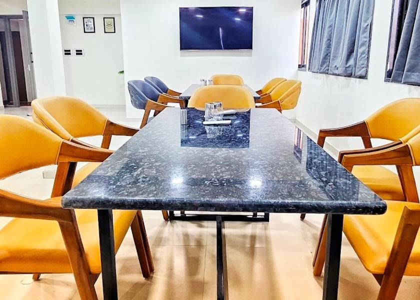 Gujarat Ahmedabad Food & Dining