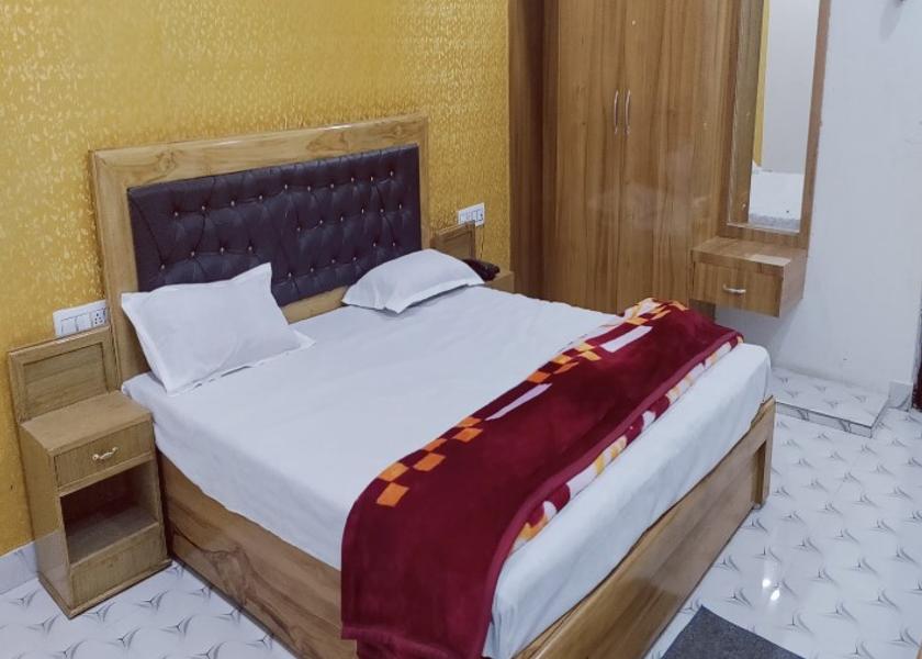 Bihar Bihar Sharif Super Deluxe AC