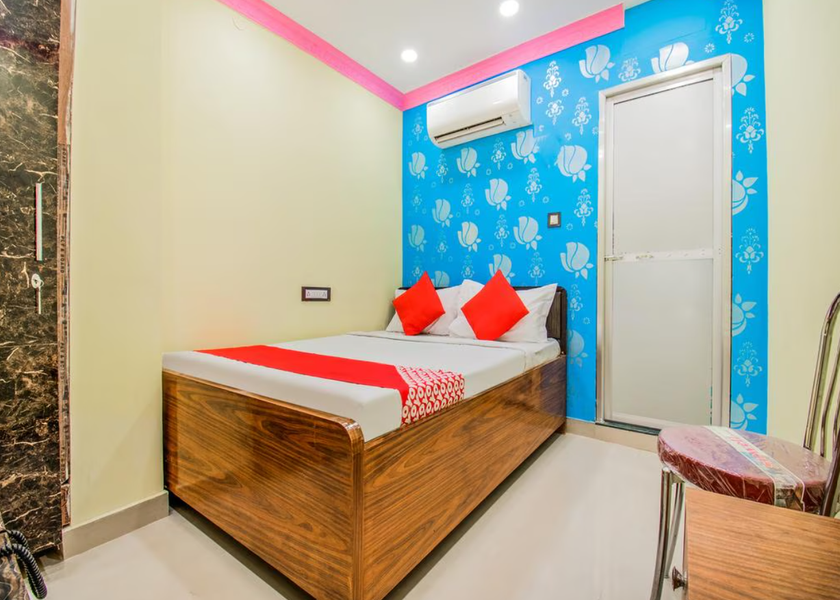 Bihar Chapra Deluxe room 