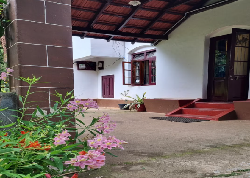 Tamil Nadu Coonoor Property Grounds