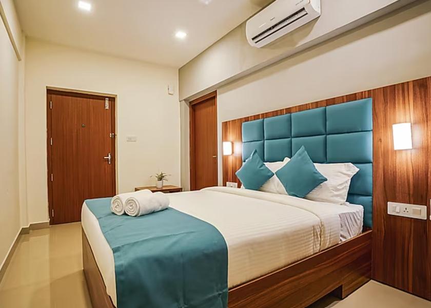 Kerala Guruvayur Interconnected Room